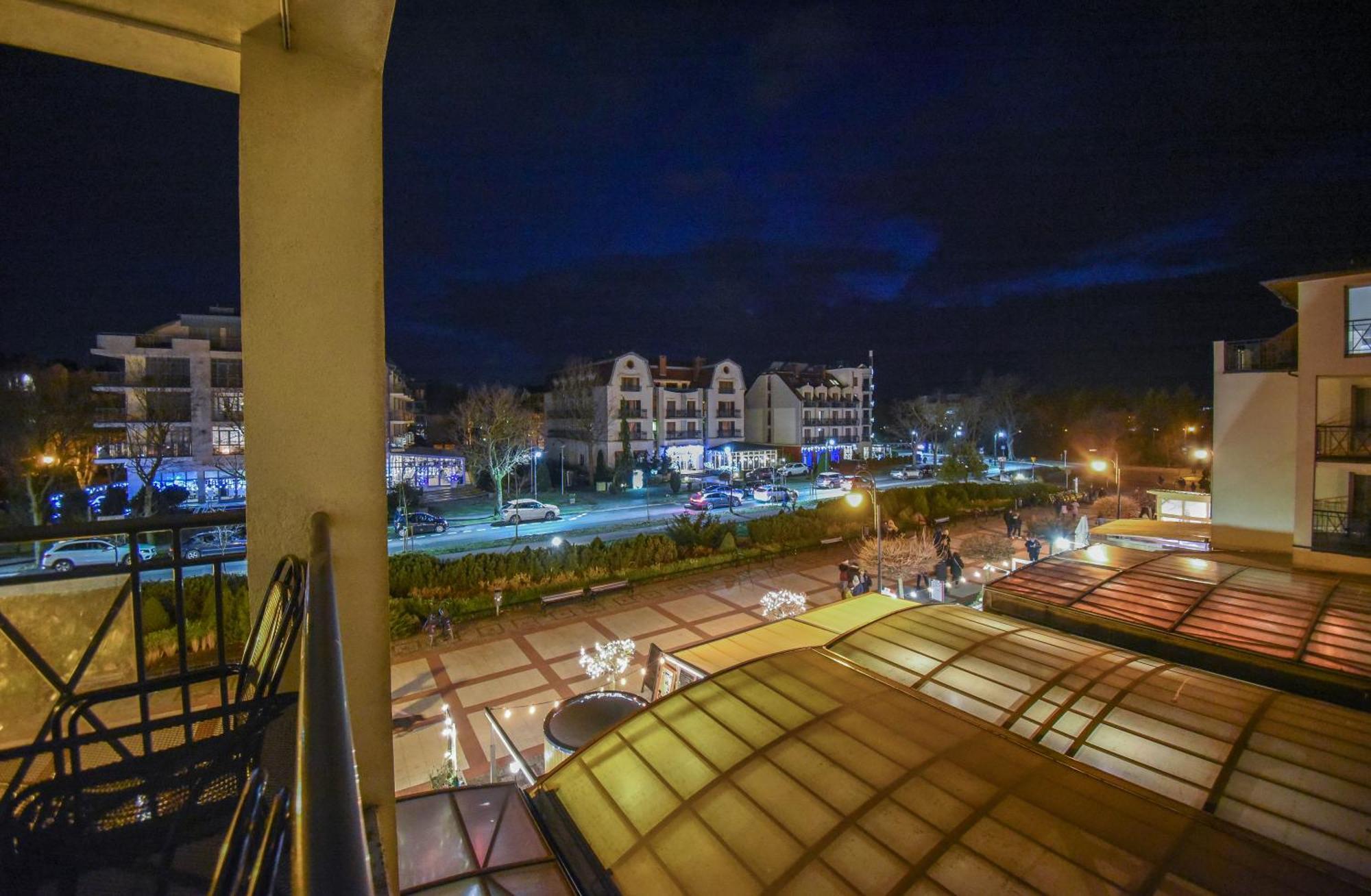 Apartamenty Przy Promenadzie - 2 Sypialnie & Parking - Uzdrowiskowa 12-14 - Apartamenty Na Wyspie Swinoujscie Kültér fotó